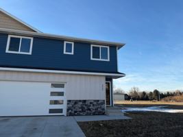 featured image of 3902 S Caballo Ct