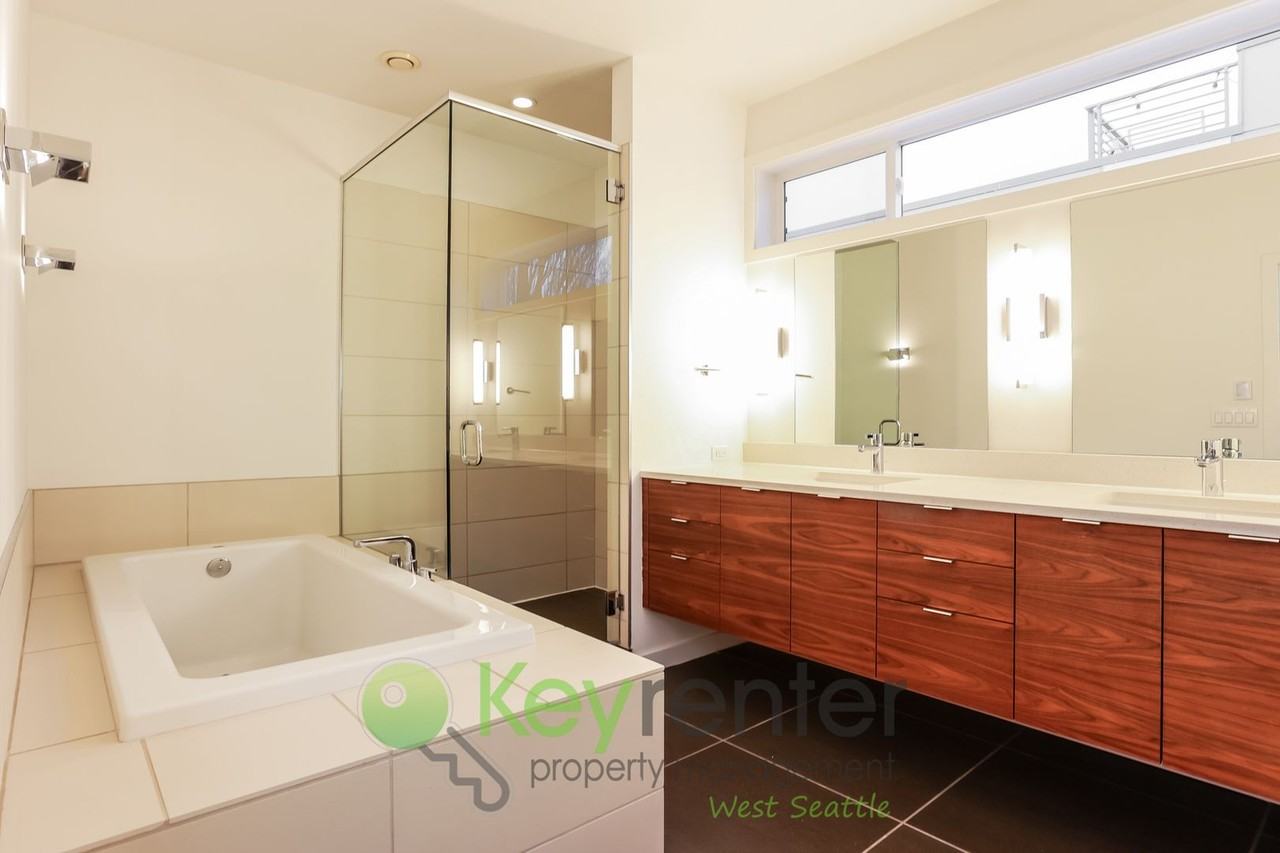 1154 Nw 58th St - Photo 3 of 34