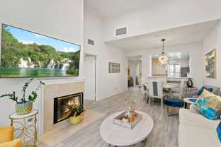 2243 2243 Martin 415, Irvine, CA - Photo 1 of 1