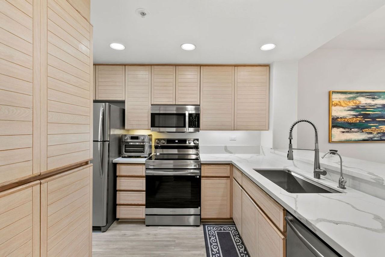 2243 2243 Martin 415, Irvine, CA - Photo 2 of 17