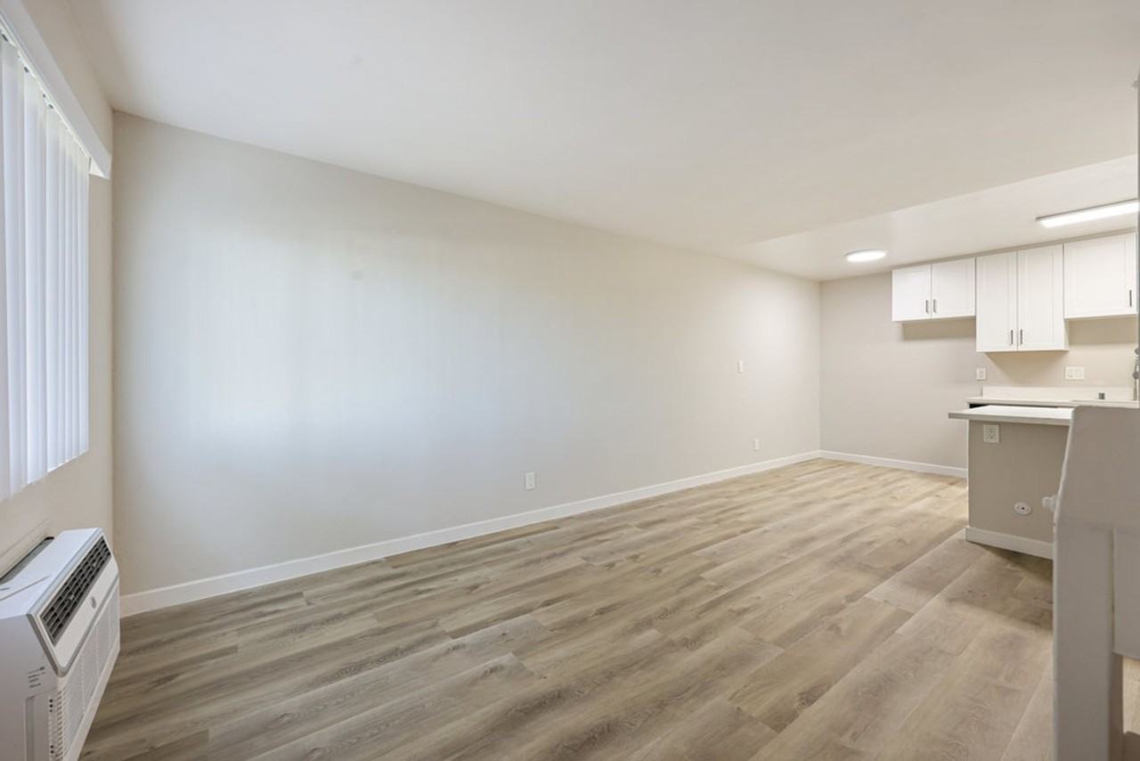 Mesa Palms Apartments - Photo 6 of 26