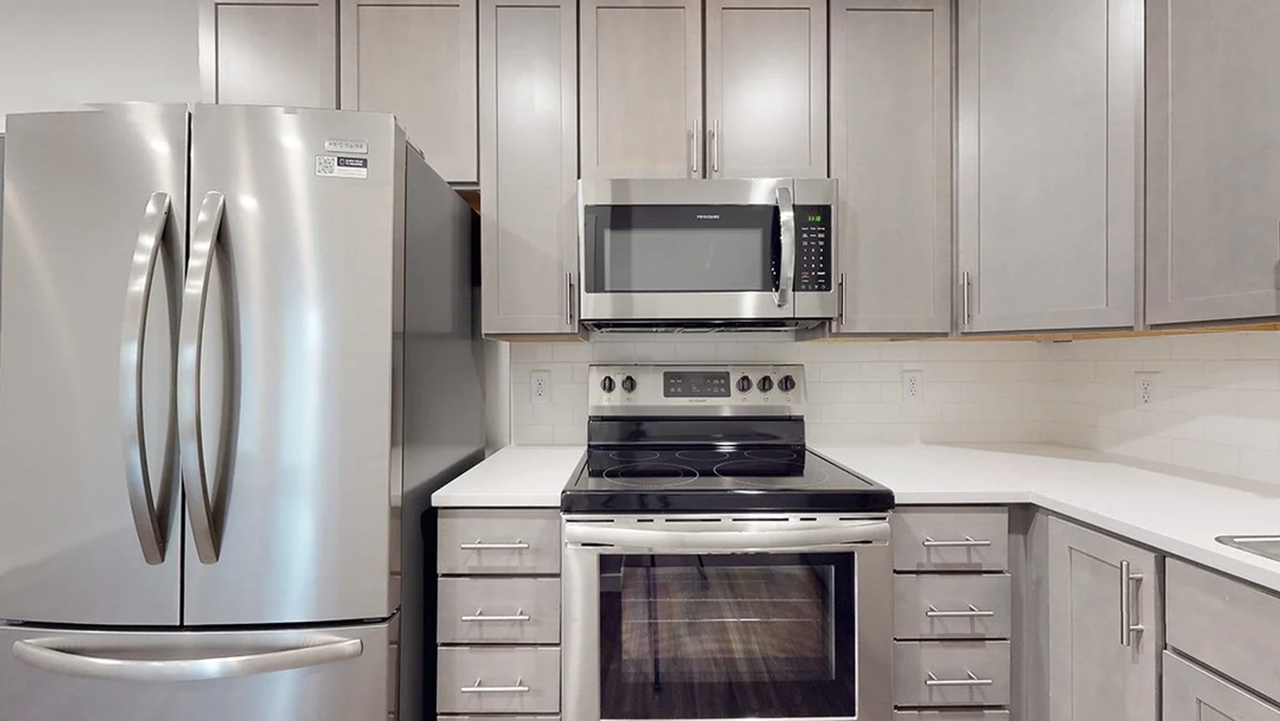 The Irving Apartments - Photo 4 of 8