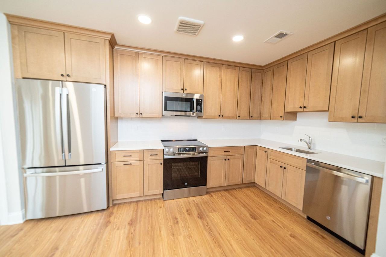 14 N Harrison Street - Photo 2 of 28