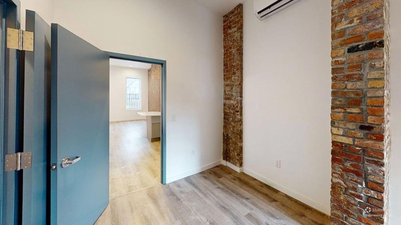 23 Fulton St - Photo 4 of 10