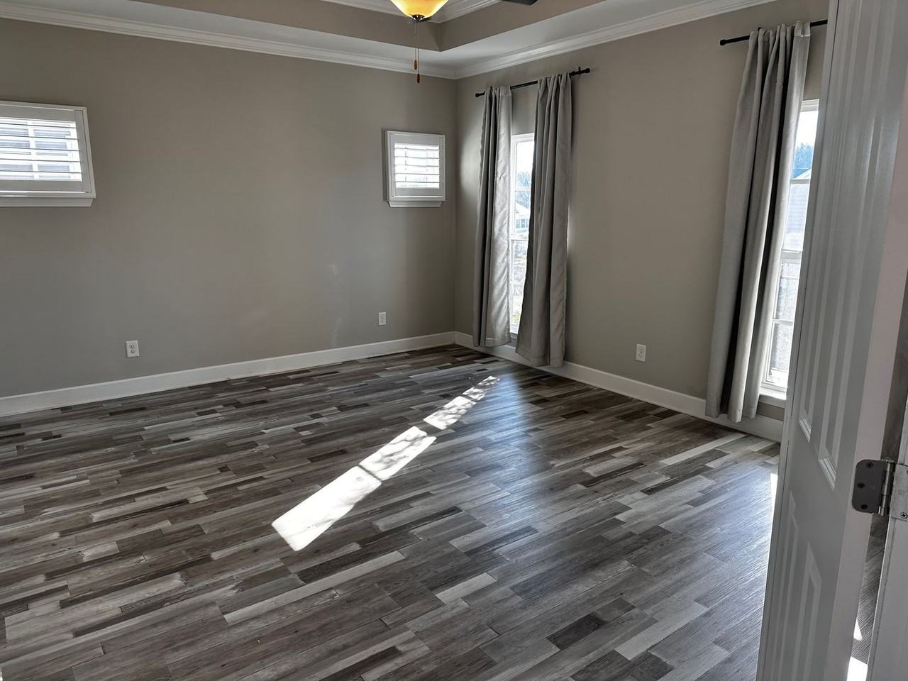 320 Moira Cir - Photo 5 of 30