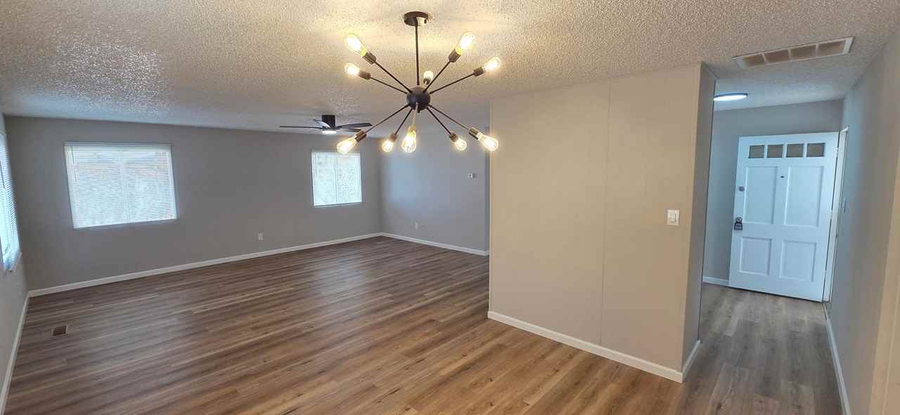 9 Garfield Dr - Photo 3 of 24