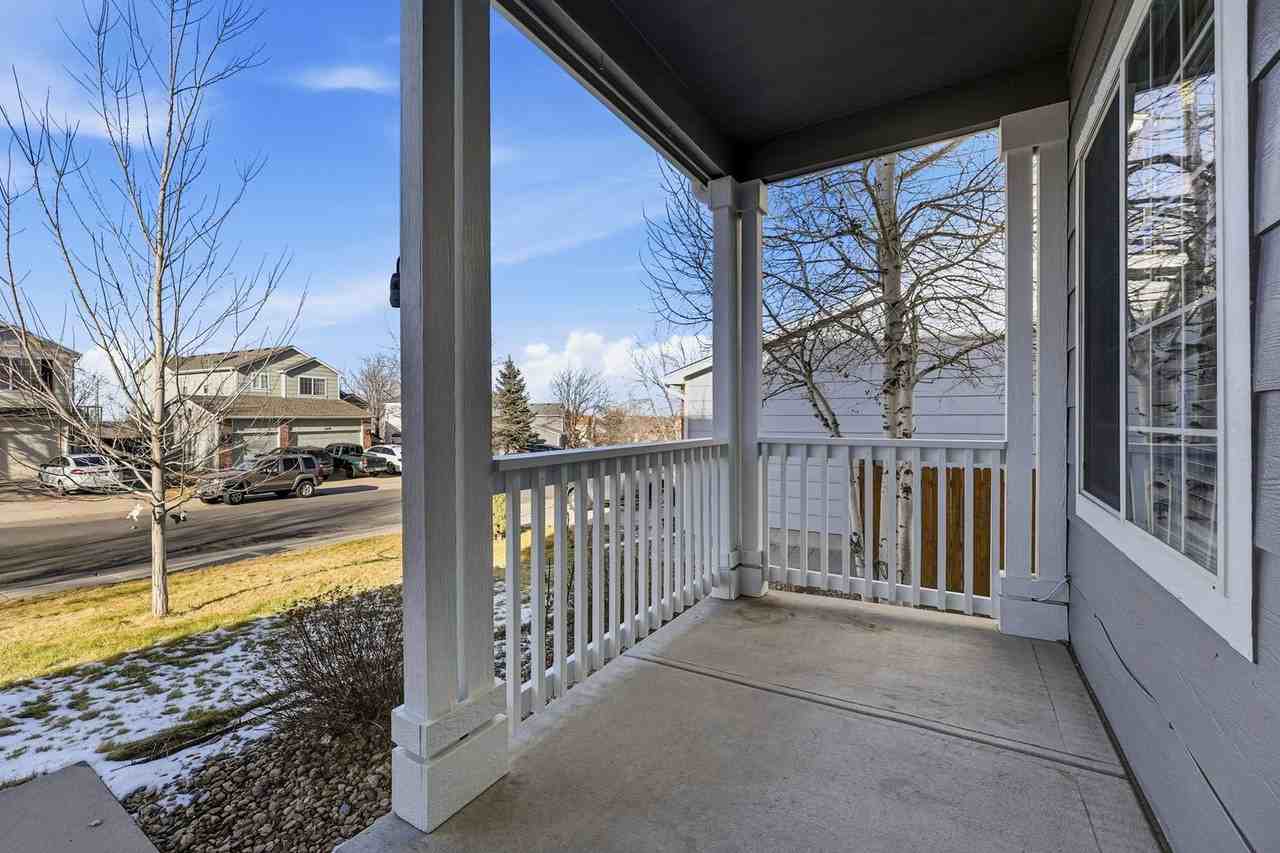 5578 S Valdai St - Photo 3 of 36