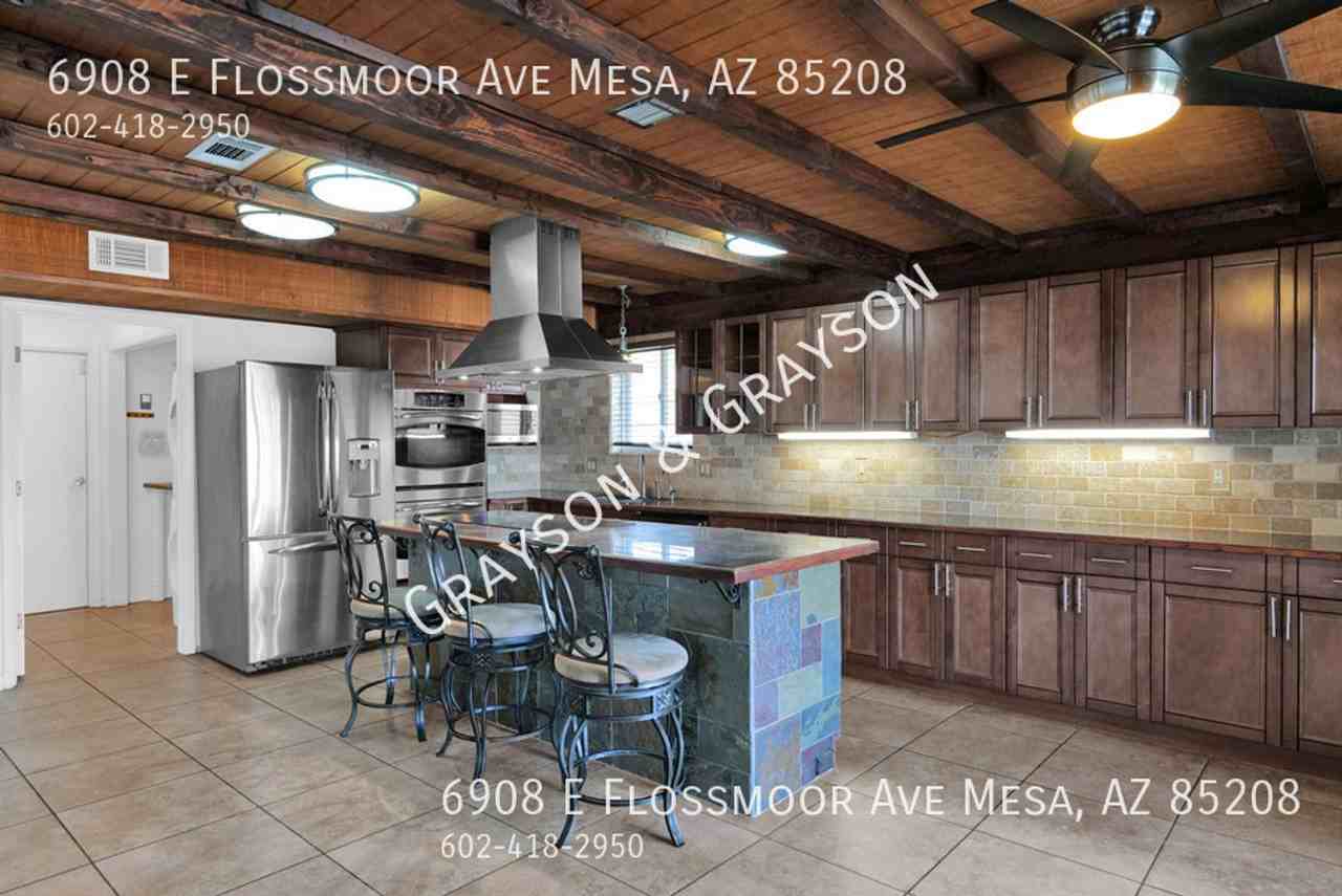 6908 E Flossmoor Ave - Photo 5 of 23