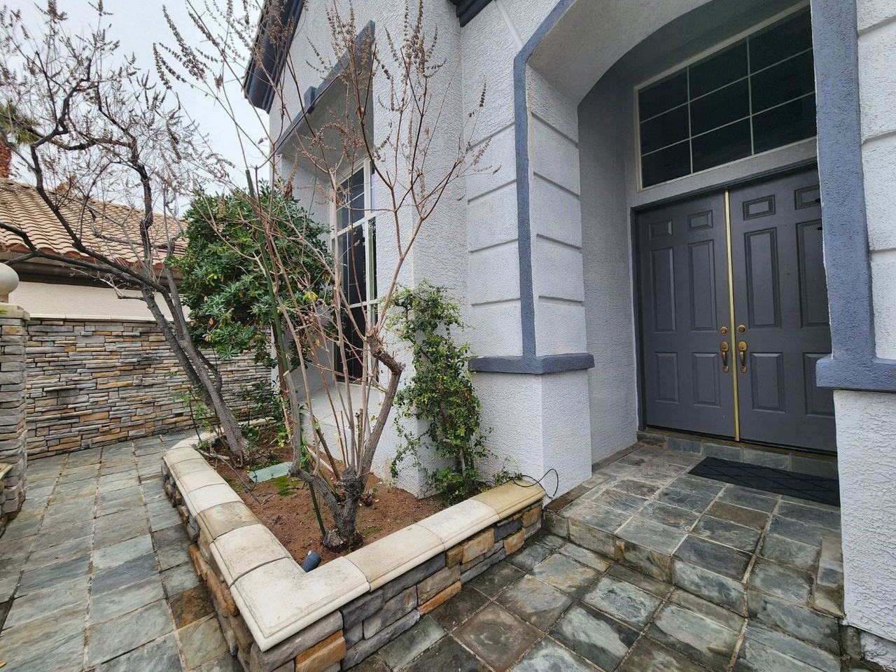 9137 Heavenly Valley Ave - Photo 3 of 50