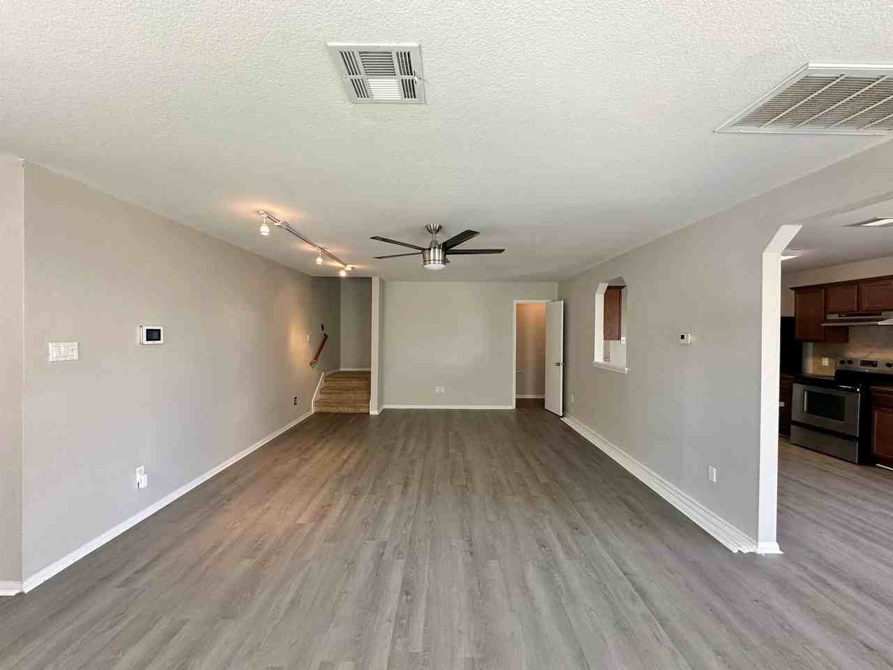 607 Perseus - Photo 3 of 38