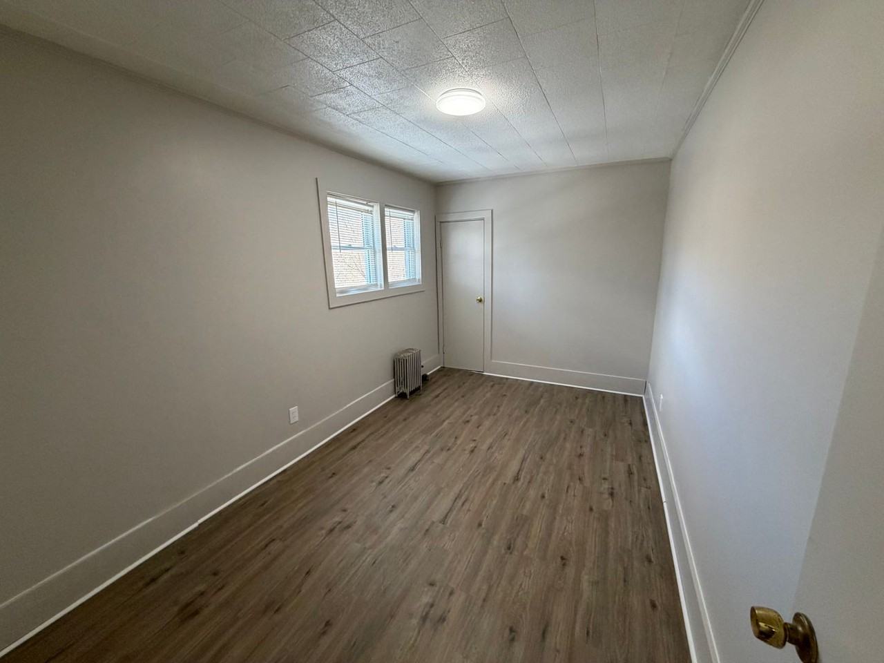 3010-3014 Main St - Photo 2 of 6