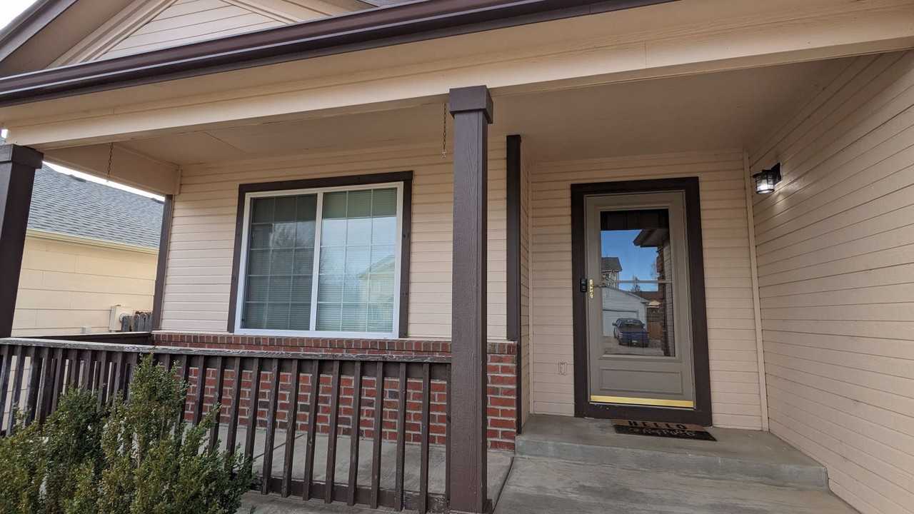 4107 Happy Jack Dr - Photo 2 of 38