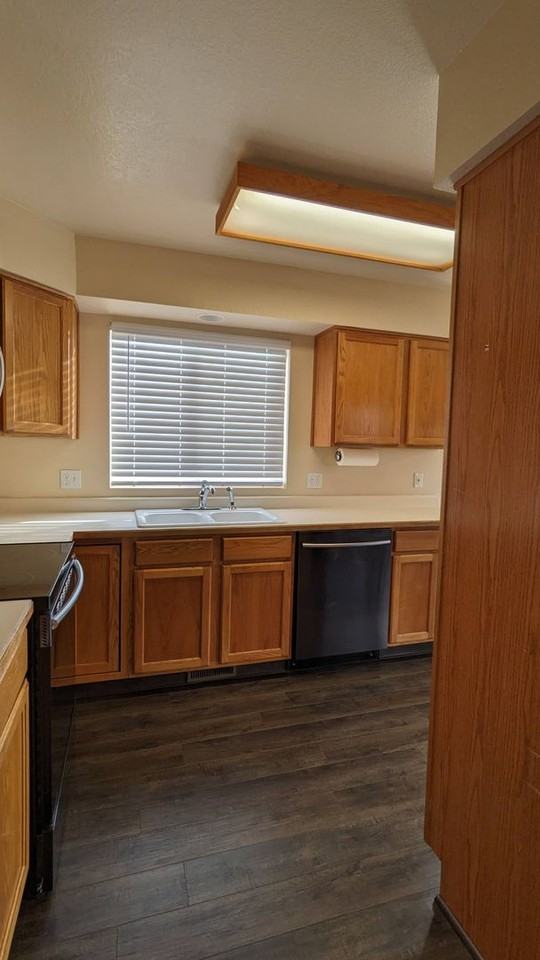 4107 Happy Jack Dr - Photo 5 of 38