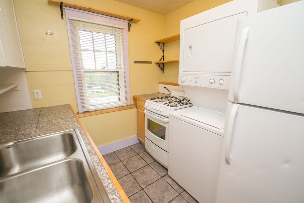 1537 9th St. - Photo 6 of 31