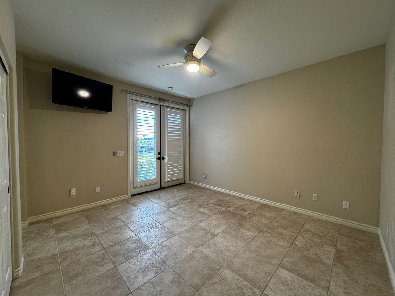 22878 Royal Adelaide Dr - Photo 5 of 50