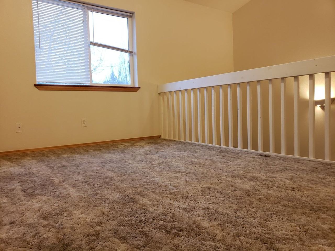 Fairview Apartments - Photo 4 of 30