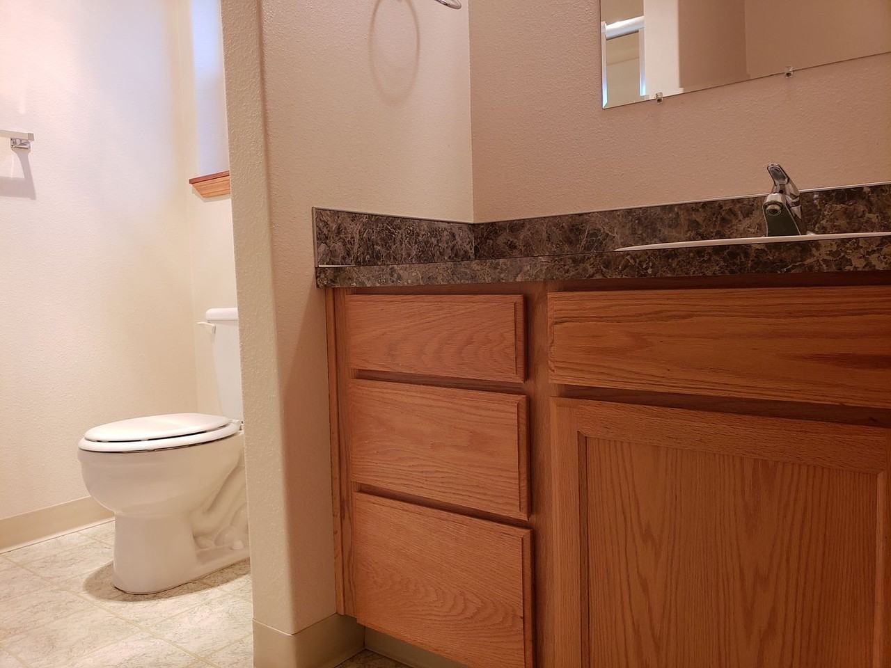 Fairview Apartments - Photo 7 of 30