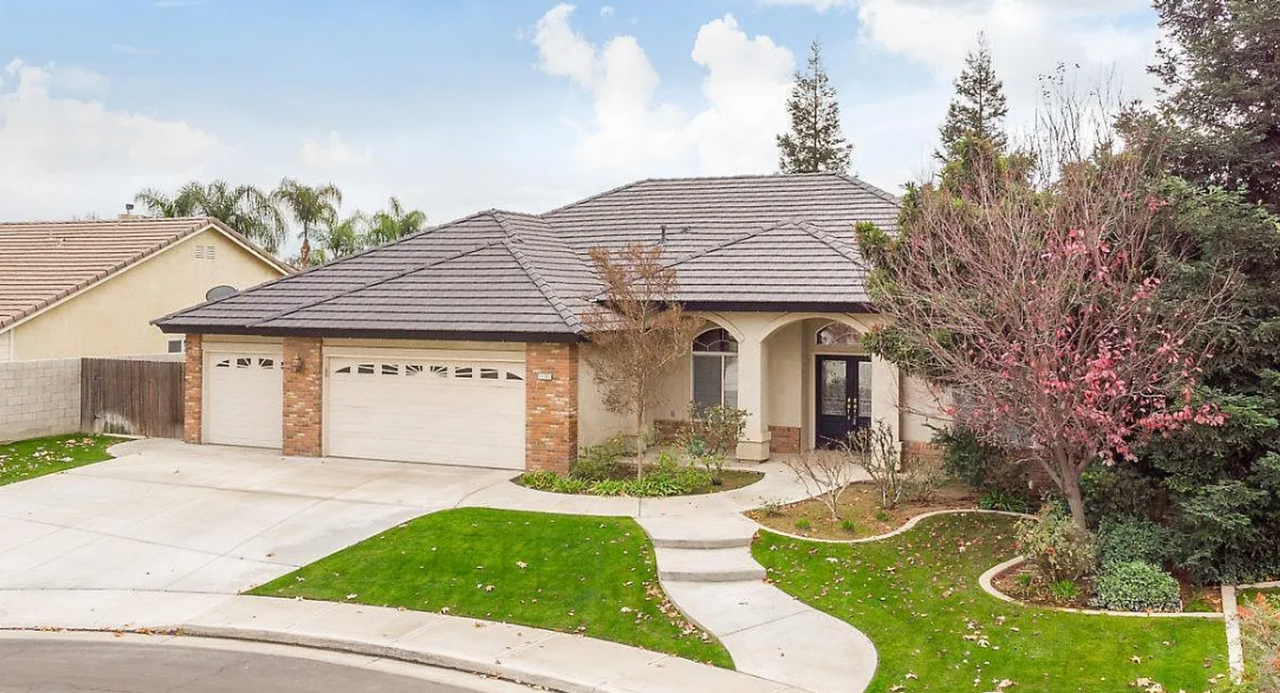 11701 Indianapolis Dr - Photo 2 of 24