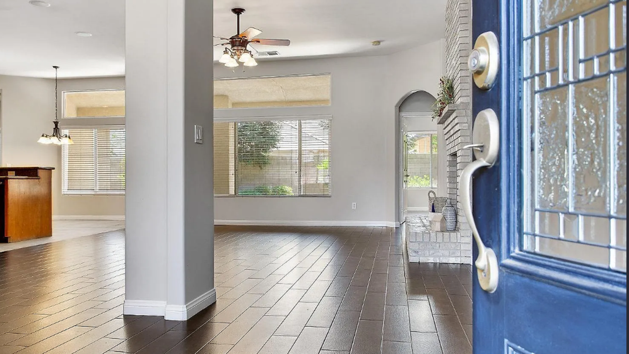 11701 Indianapolis Dr - Photo 4 of 24