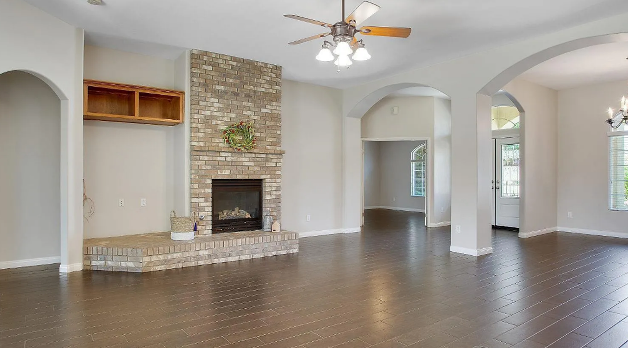 11701 Indianapolis Dr - Photo 7 of 24