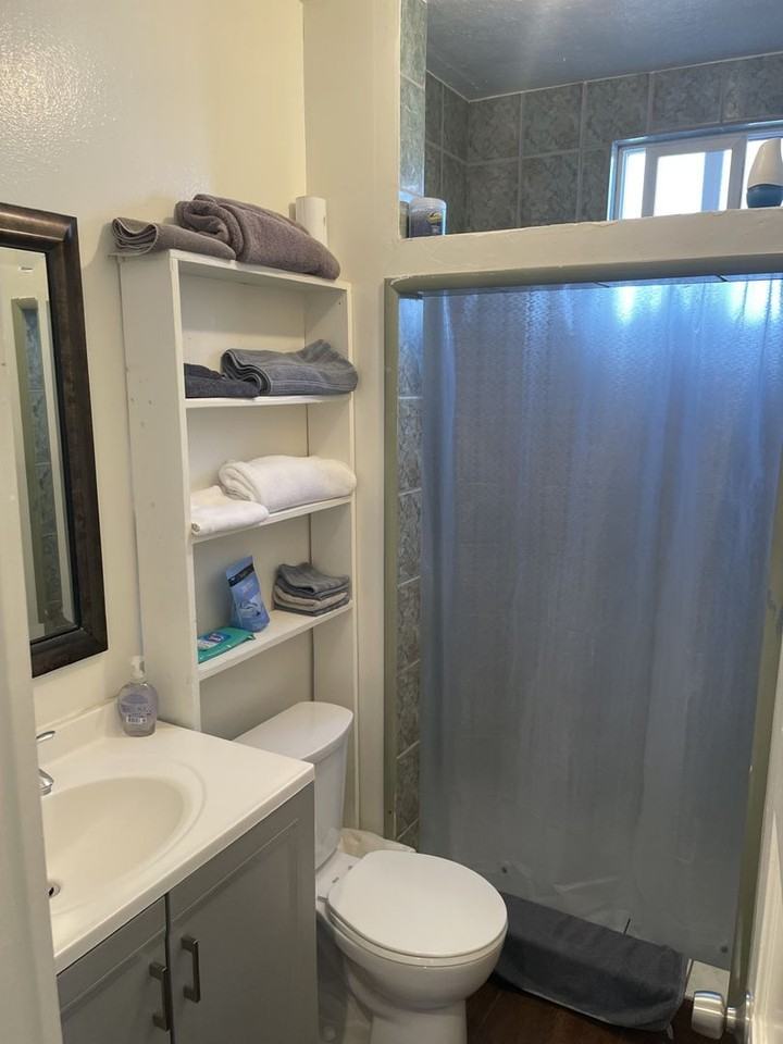 2229 El Paseo - Photo 3 of 35