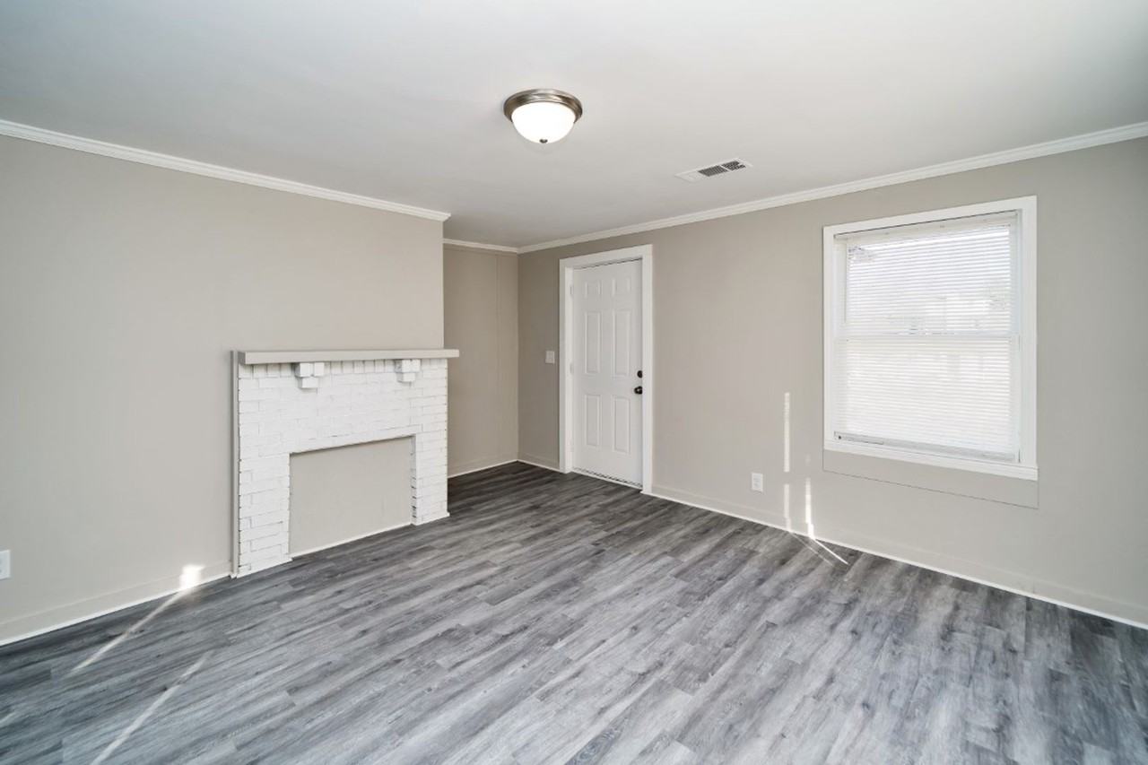 512 10th Ave - Photo 6 of 19