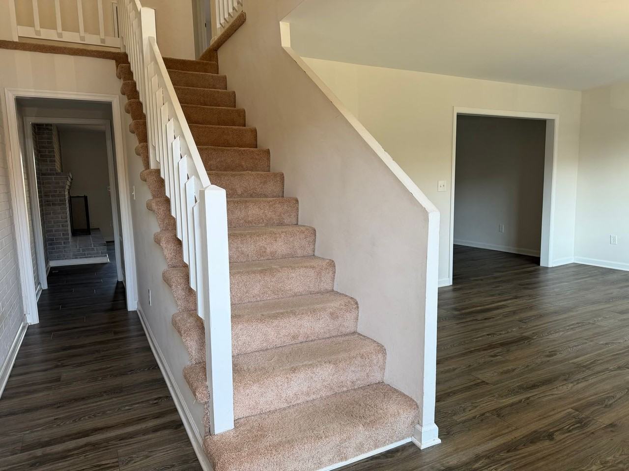 114 Harvest Dr - Photo 5 of 45