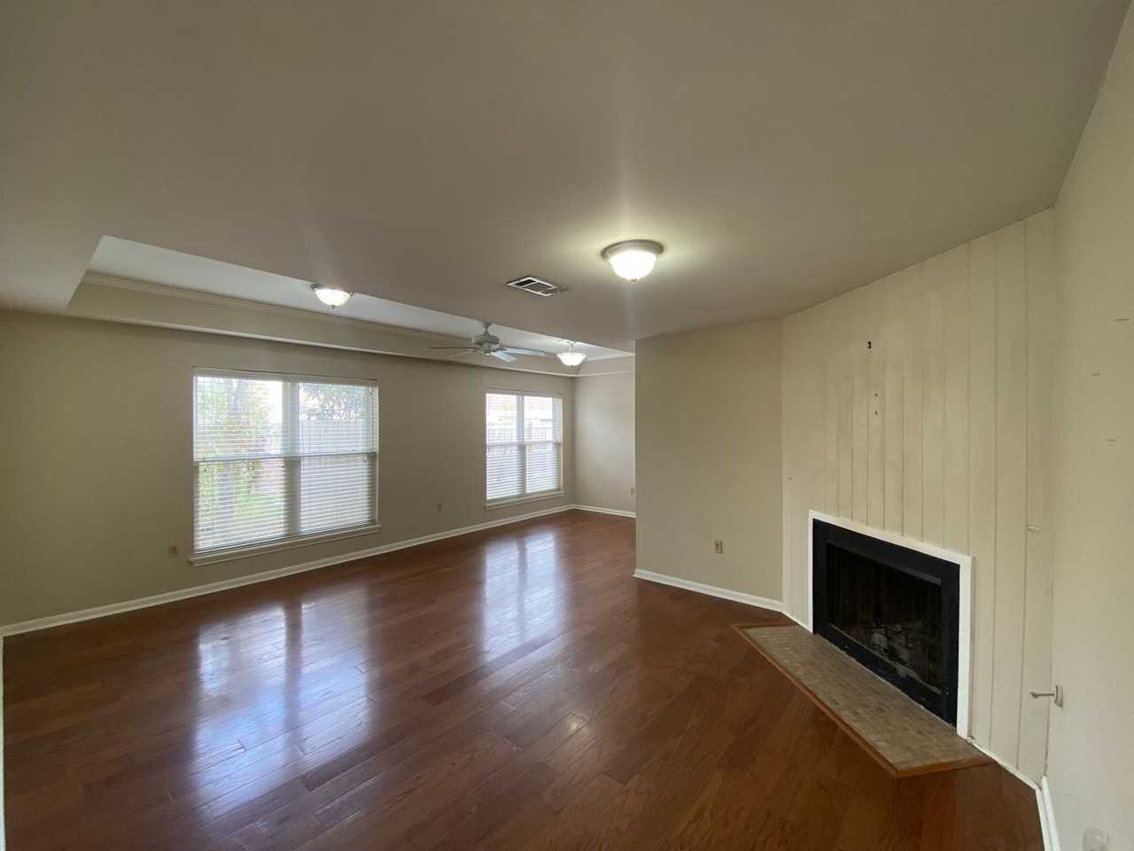 5133 Sleepy Hollow Dr - Photo 3 of 29