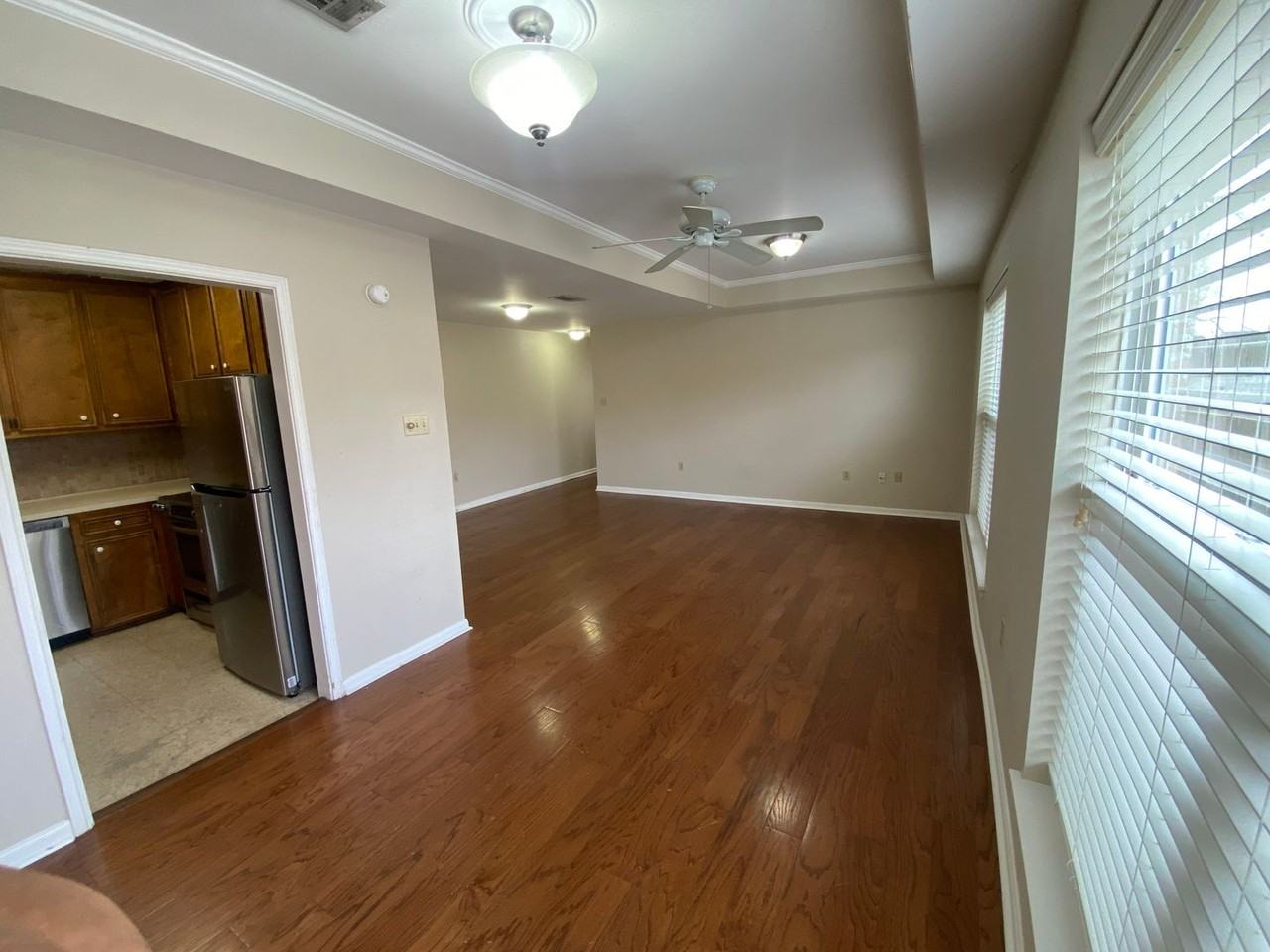 5133 Sleepy Hollow Dr - Photo 5 of 29