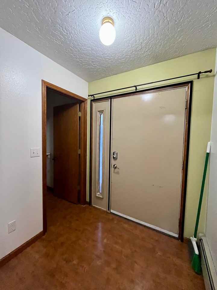 4936 Dartmouth Dr - Photo 2 of 19