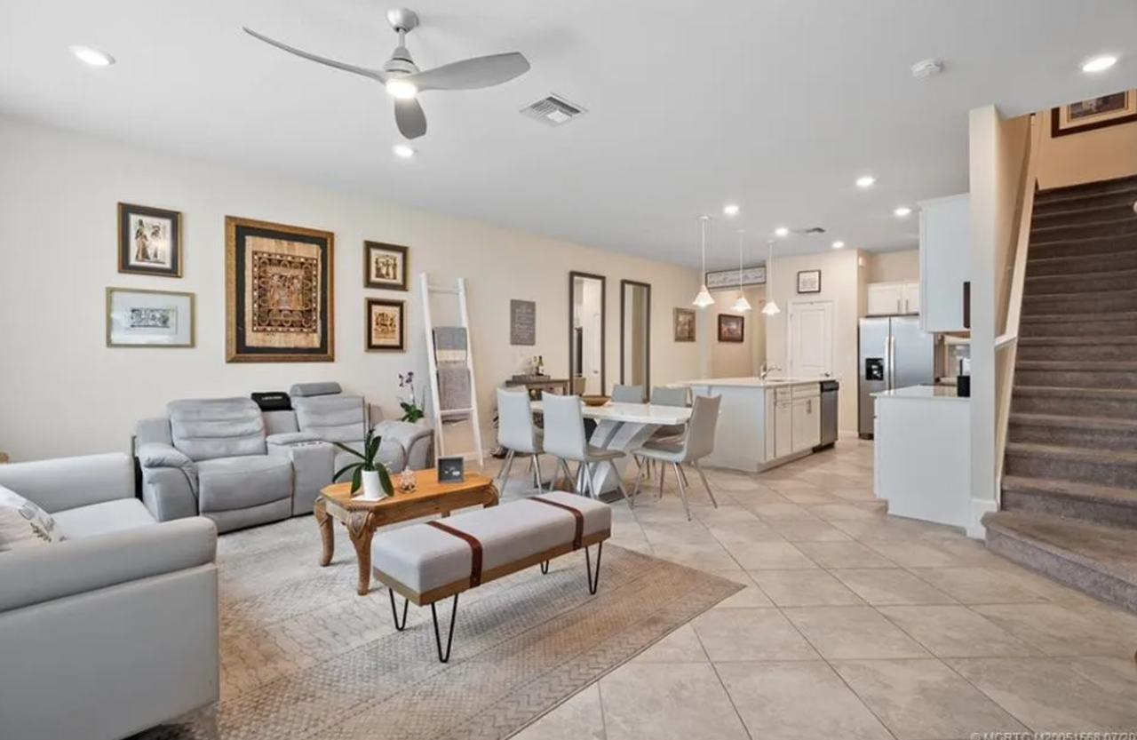 1806 Se Ocean Cove Way - Photo 6 of 13