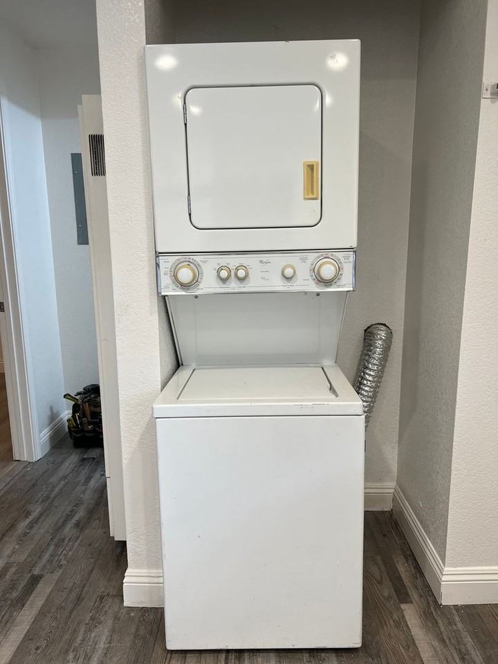 2884 Del Paso Blvd - Photo 5 of 11