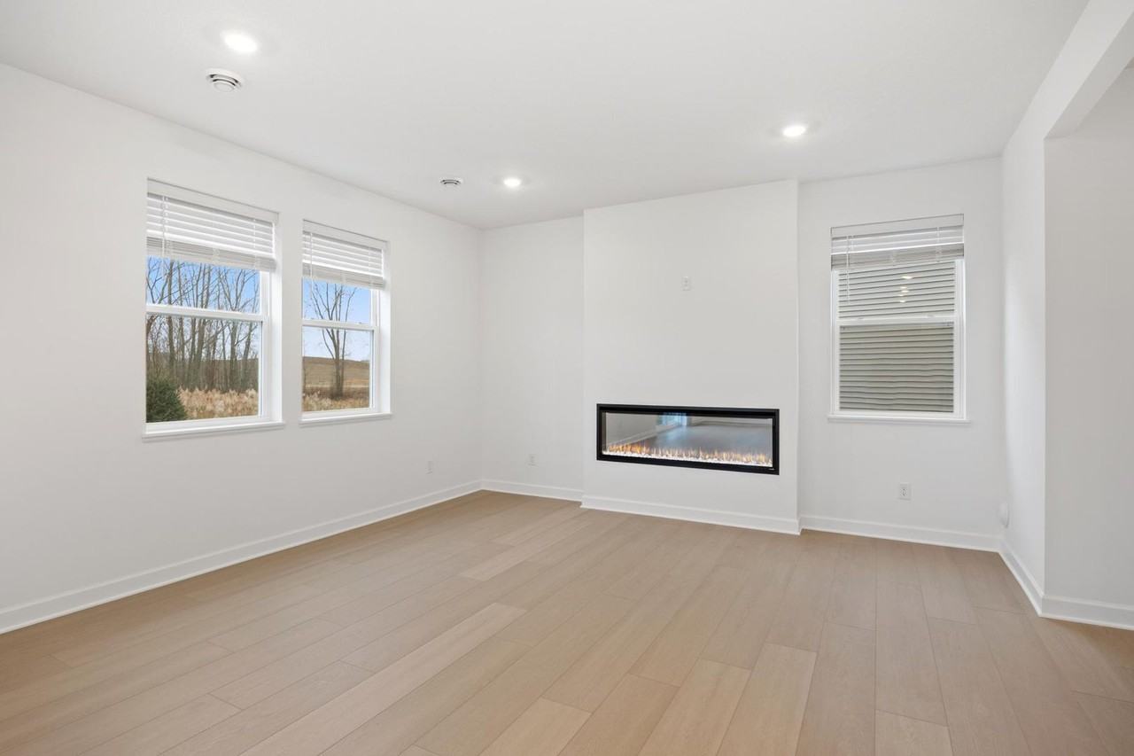 10724 Henslowe Ave S - Photo 7 of 17