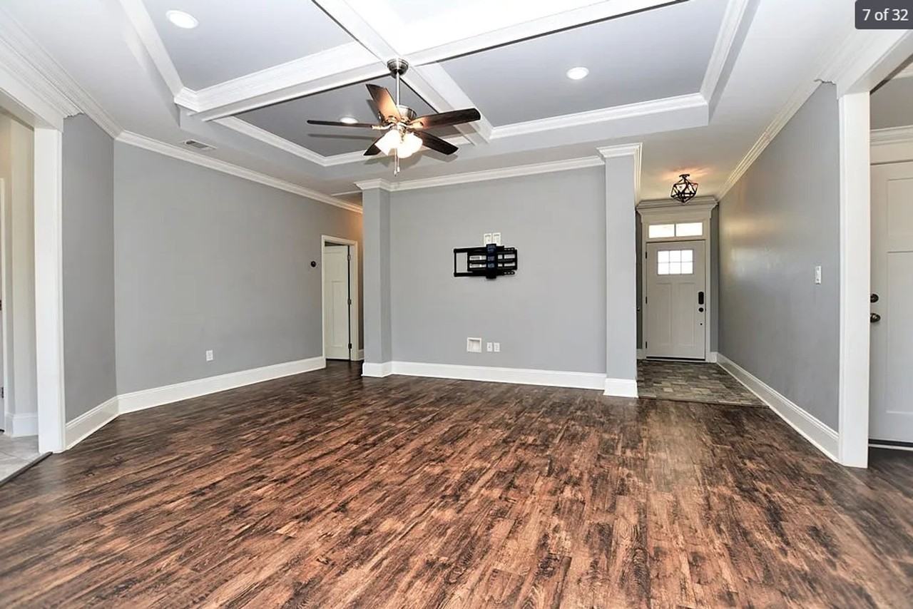 3948 Crusader Ct - Photo 3 of 19