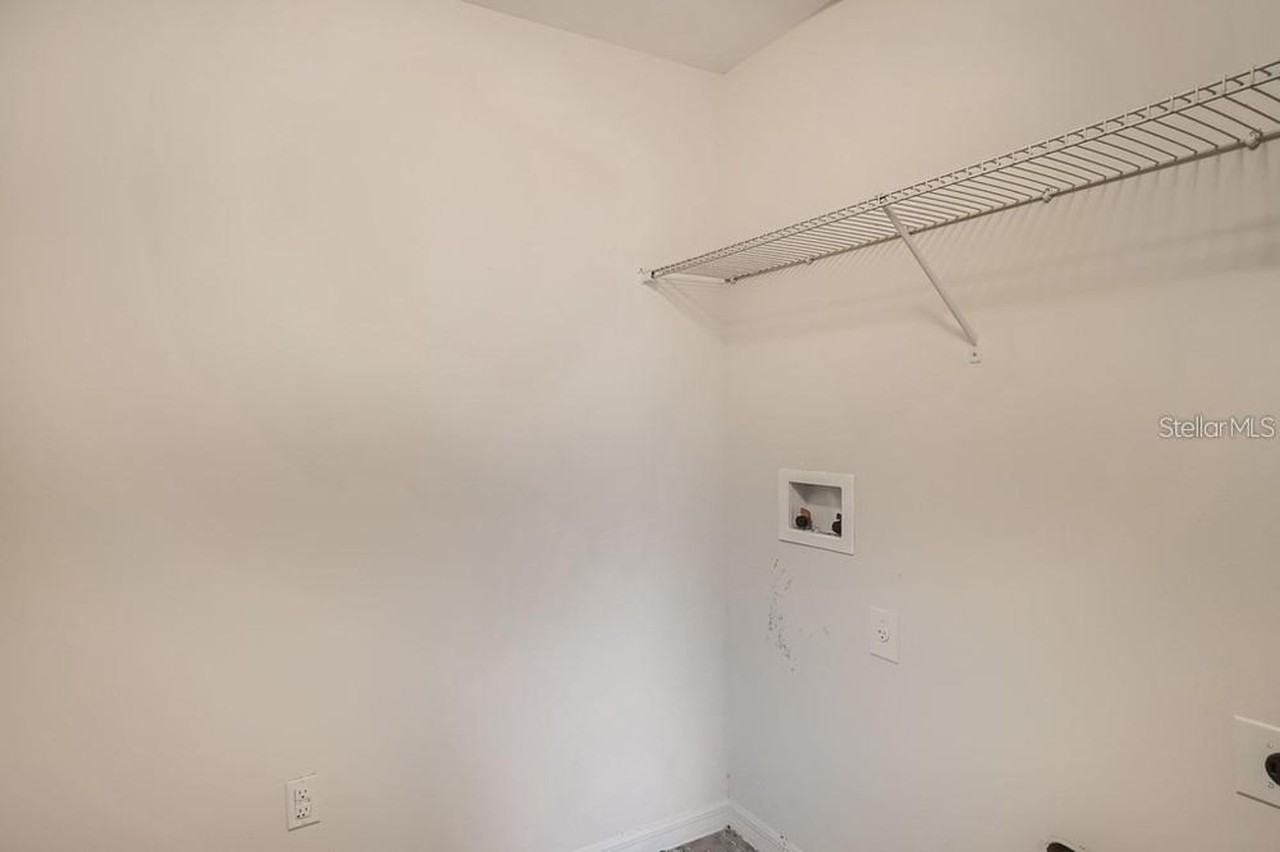 2117 Victoria Glen Dr - Photo 6 of 32