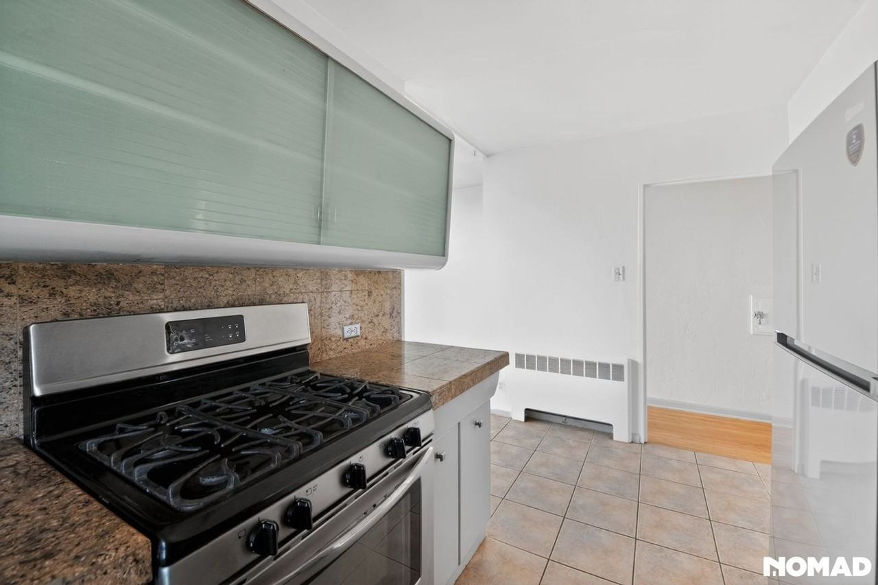 4430 W 35th Ave - Photo 4 of 31