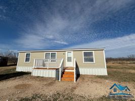featured image of 10494 W Indian Creek Rd