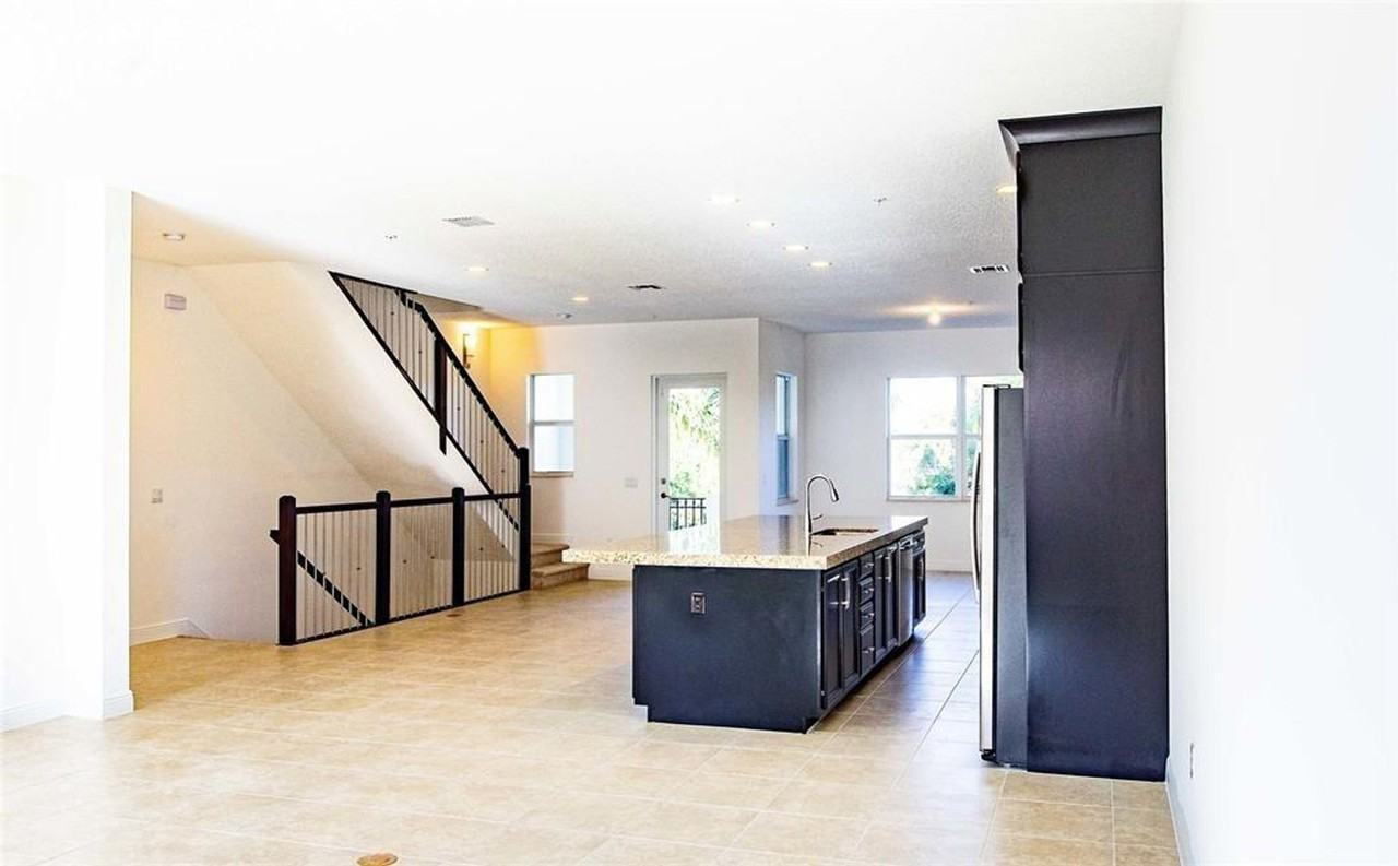 1759 Nw 124th Way - Photo 2 of 30