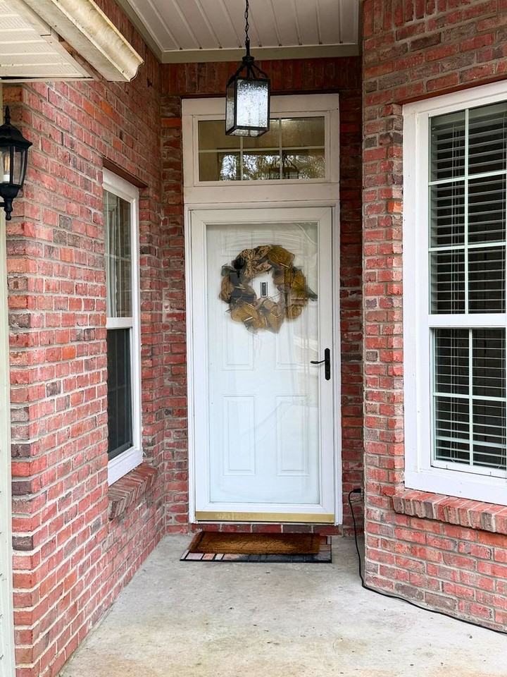 225 W Magnolia Ave - Photo 3 of 26