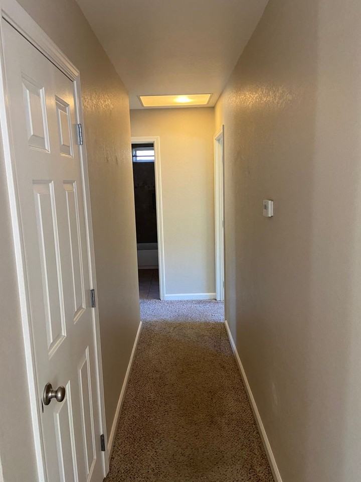 8951 Park Trail Dr - Photo 7 of 15