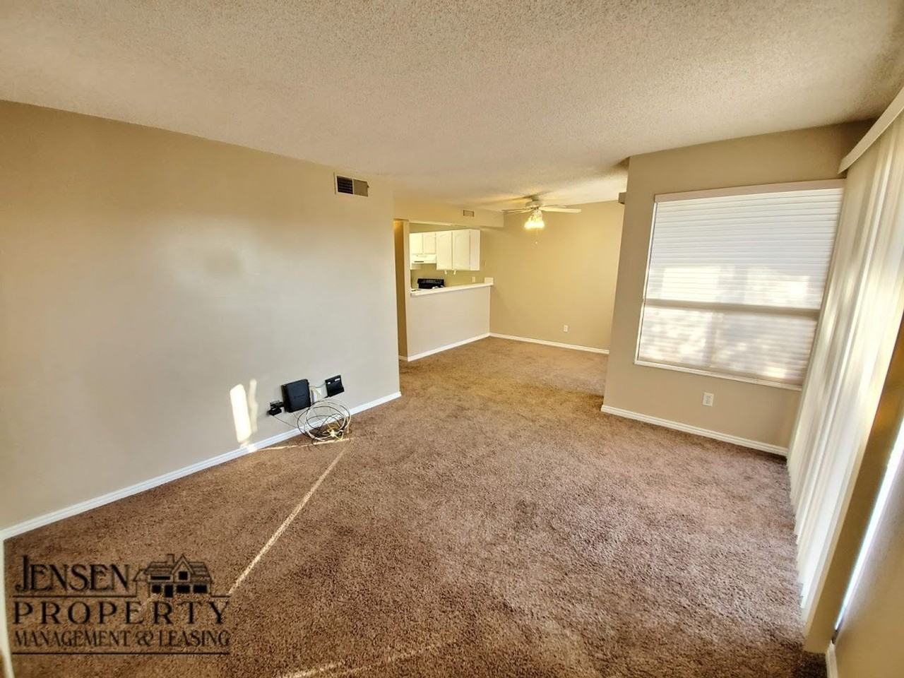 161 W 950 S #C6 - Photo 6 of 23