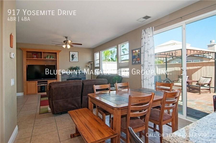 917 Yosemite Dr - Photo 3 of 22