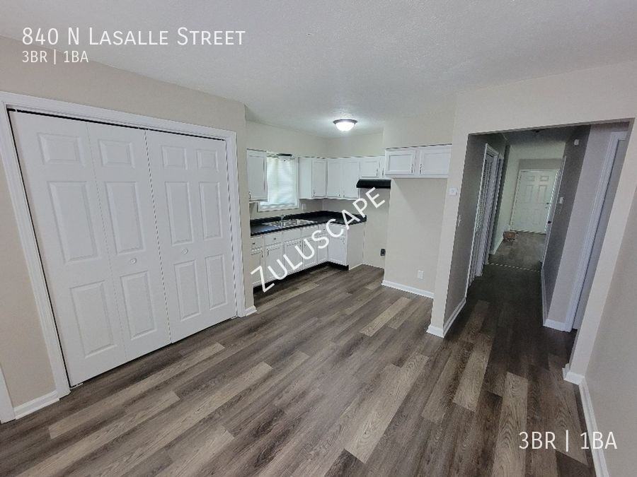 840 N Lasalle St - Photo 4 of 11