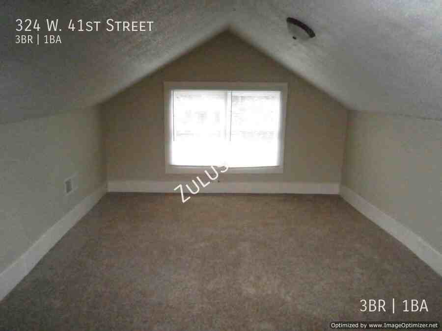 324 W 41st St - Photo 4 of 12