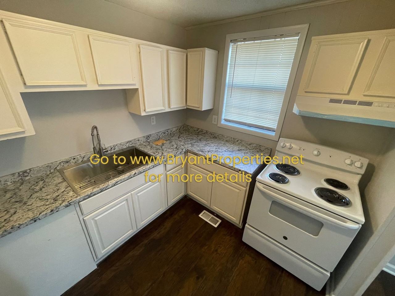 5155 Hilson Rd - Photo 3 of 10