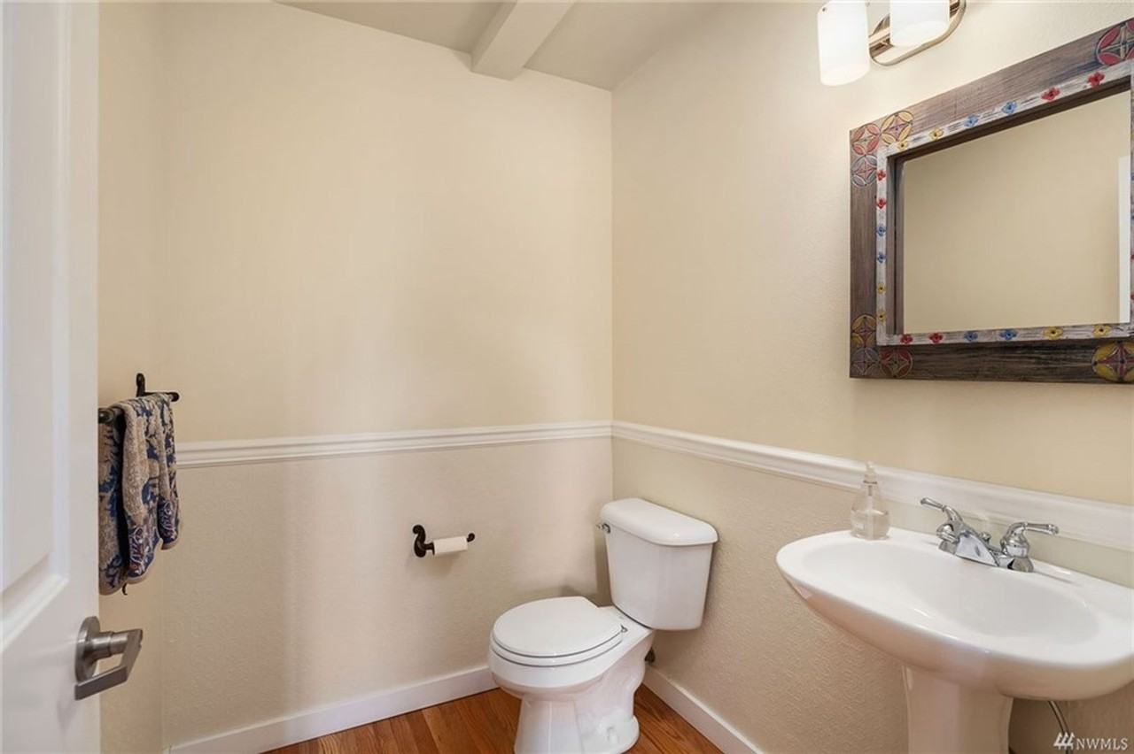 162 Florentia St #B - Photo 7 of 20