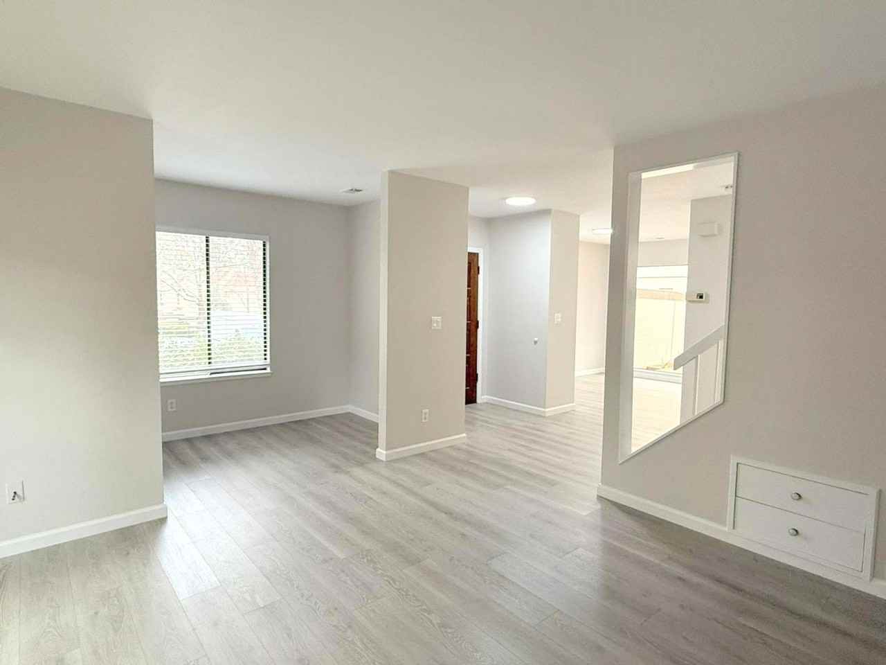 559 Pimlico Ct - Photo 7 of 41