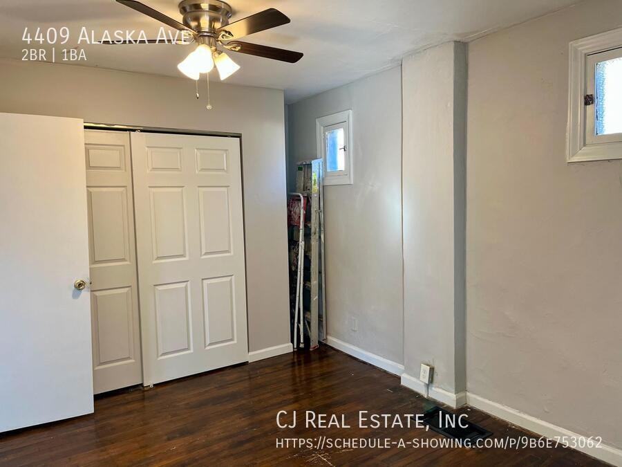 4409 Alaska Ave - Photo 7 of 11