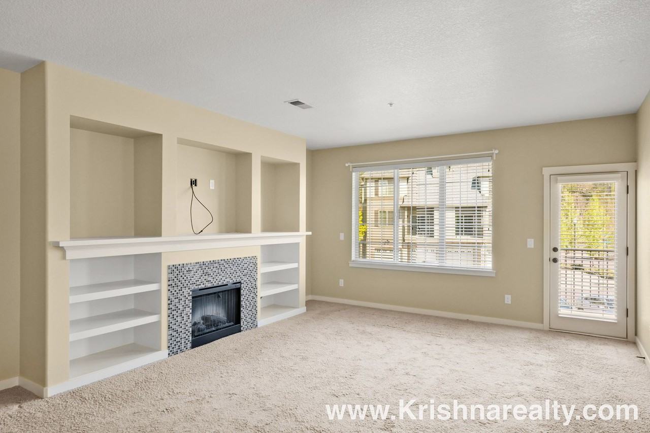 8071 Ne Miriam Way - Photo 5 of 26