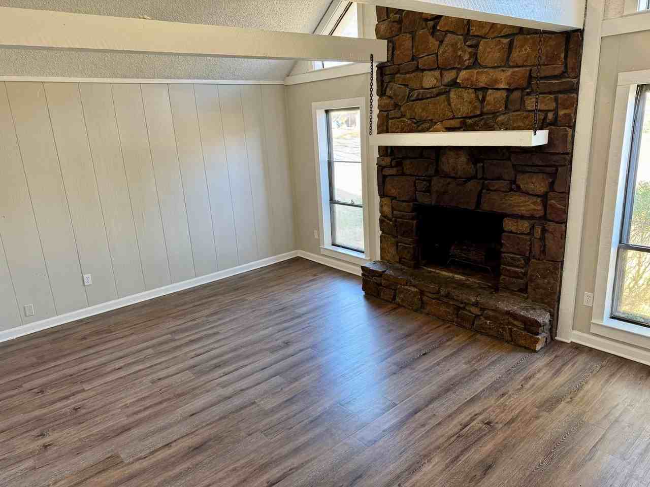 7141 Oak Forest Dr - Photo 7 of 15